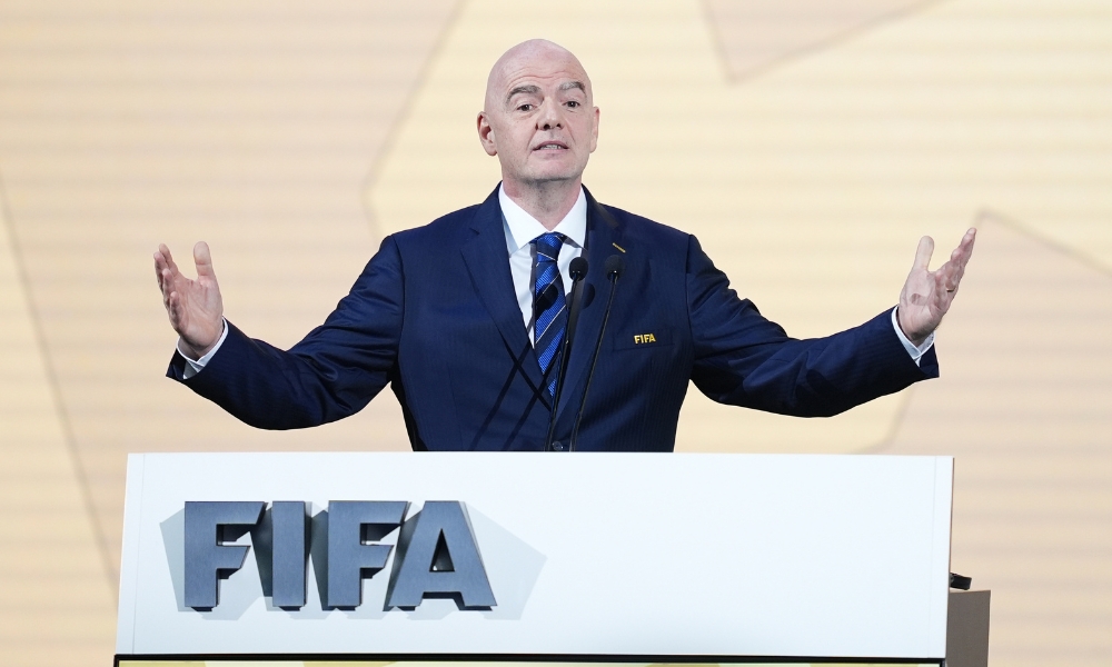 除了他的职 除了他的职